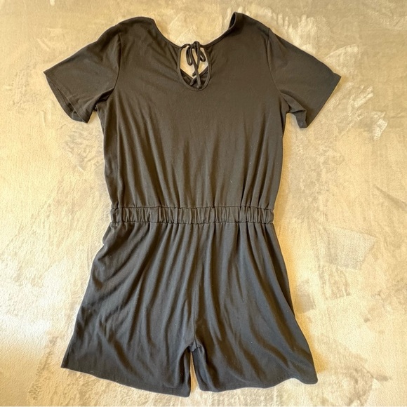 Romper Summer Relaxed Fit Comfy Sz XL - Picture 1 of 6
